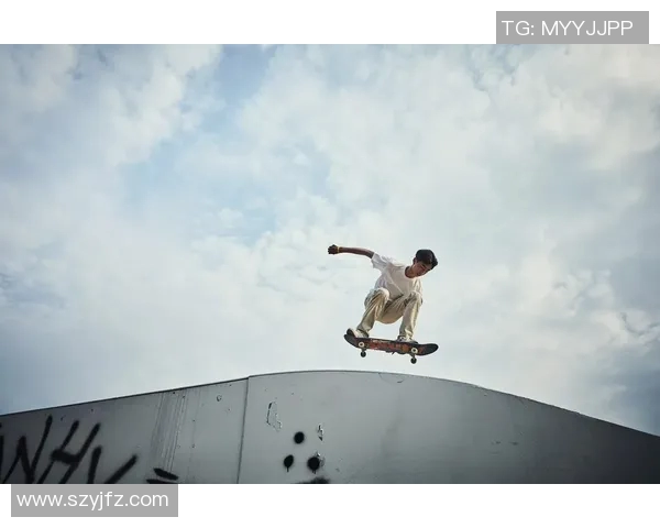 成都极限运动队创下耐力新纪录引发极限运动热潮 成都极限运动队创下耐力新纪录引发极限运动热潮