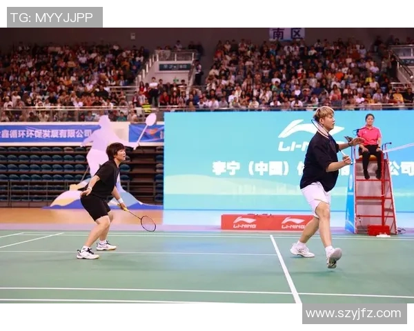 赛后分析:上海羽毛球队与成都羽毛球队的实力对决与战术较量 赛后分析:上海羽毛球队与成都羽毛球队的实力对决与战术较量