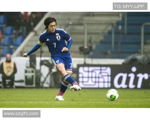 足球明星加盟日本联赛引发热潮球迷期待精彩对决与新传奇诞生