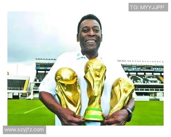 退役后仍闪耀的足球明星们及其传奇人生与成就回顾